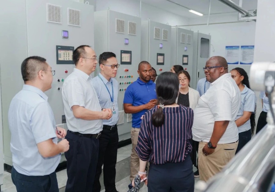 1752628172340459.jpg 南非5.jpg